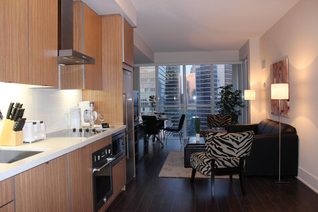 Atlas Suites - Cn Tower & Convention Centre Toronto Pokoj fotografie